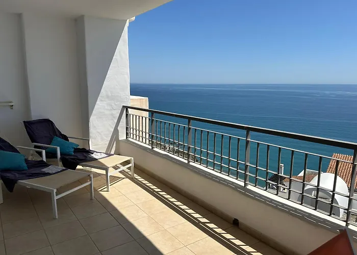 Apartamento Frente Al Mar Con Parking Privado
