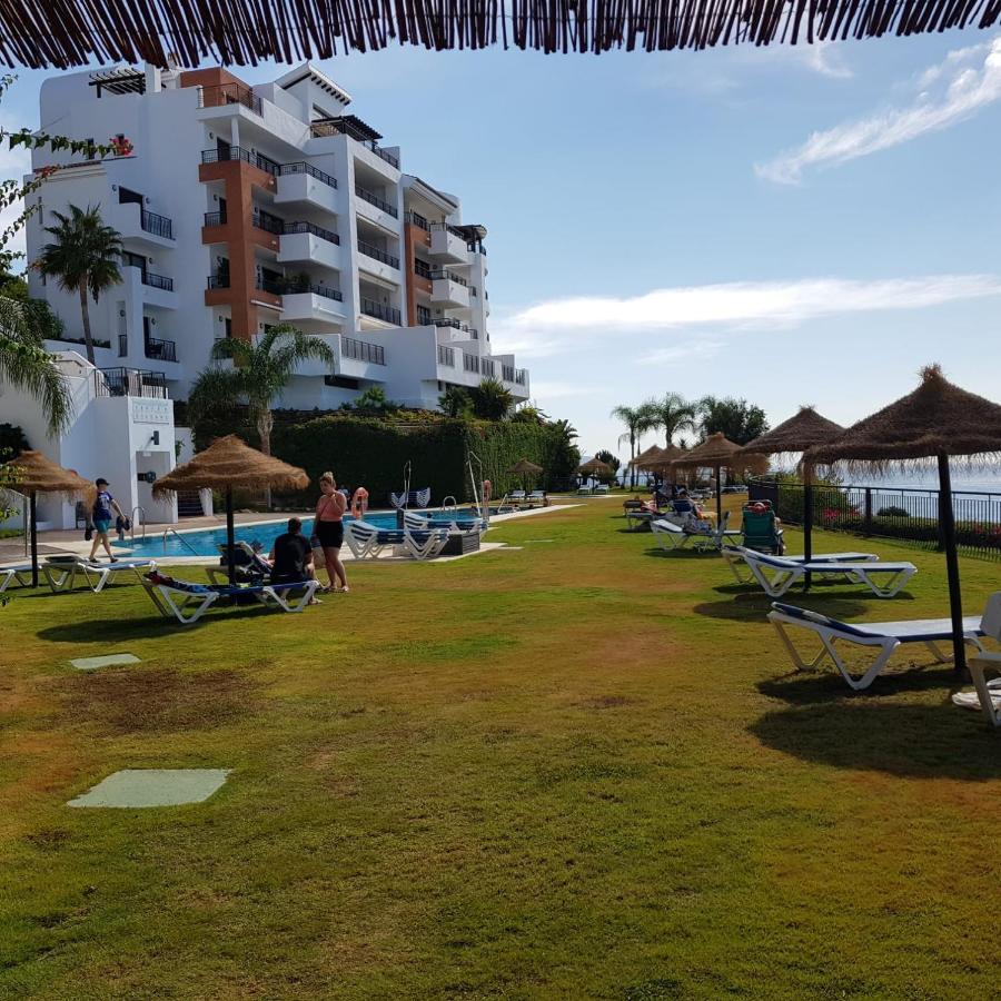Frente Al Mar Con Parking Privado Appartement *